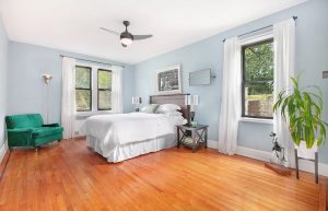 135 hawthorne street 1e - deal of the week