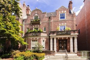 Image of Clinton Hill mansion