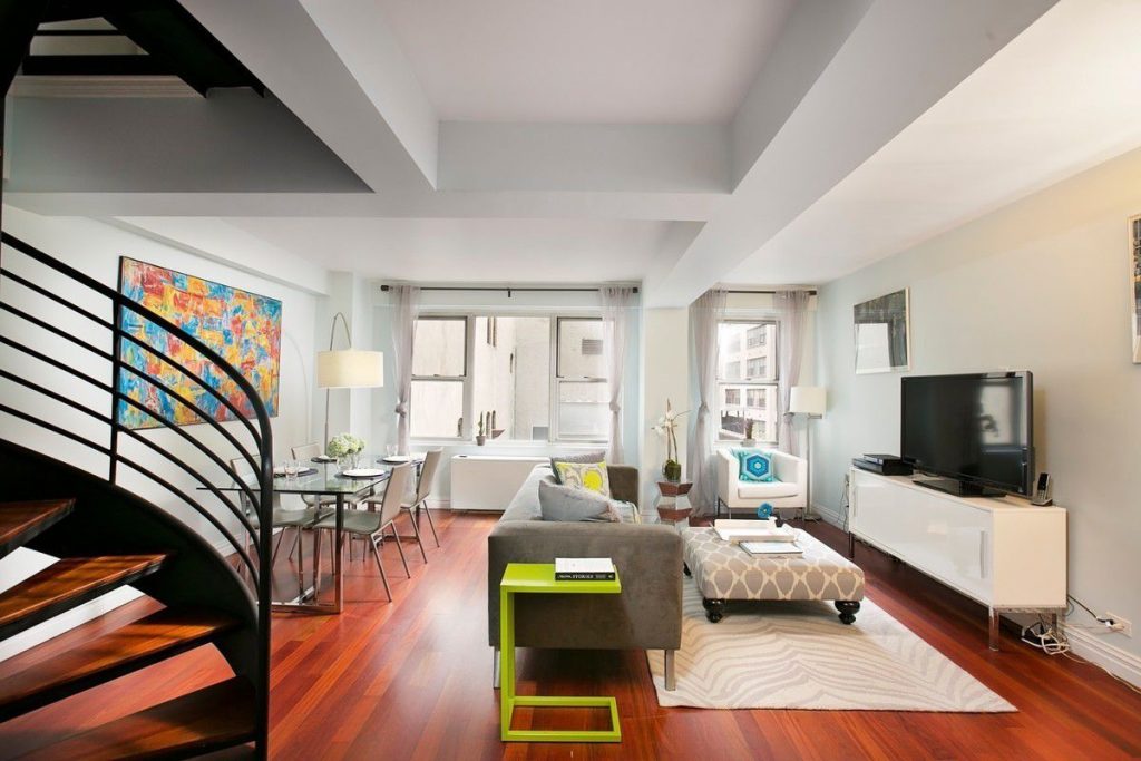 image of 69 Fifth Avenue #4D/5D