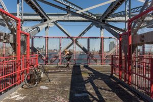 williamsburg bridge bike commuters