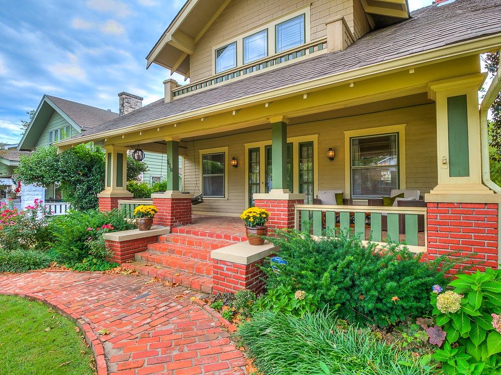 Roots of Style: See What Defines a Craftsman Home