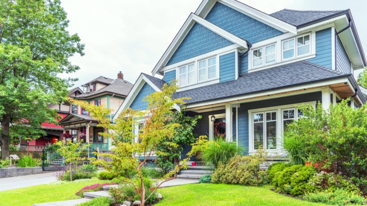How to Improve Curb Appeal Before Selling