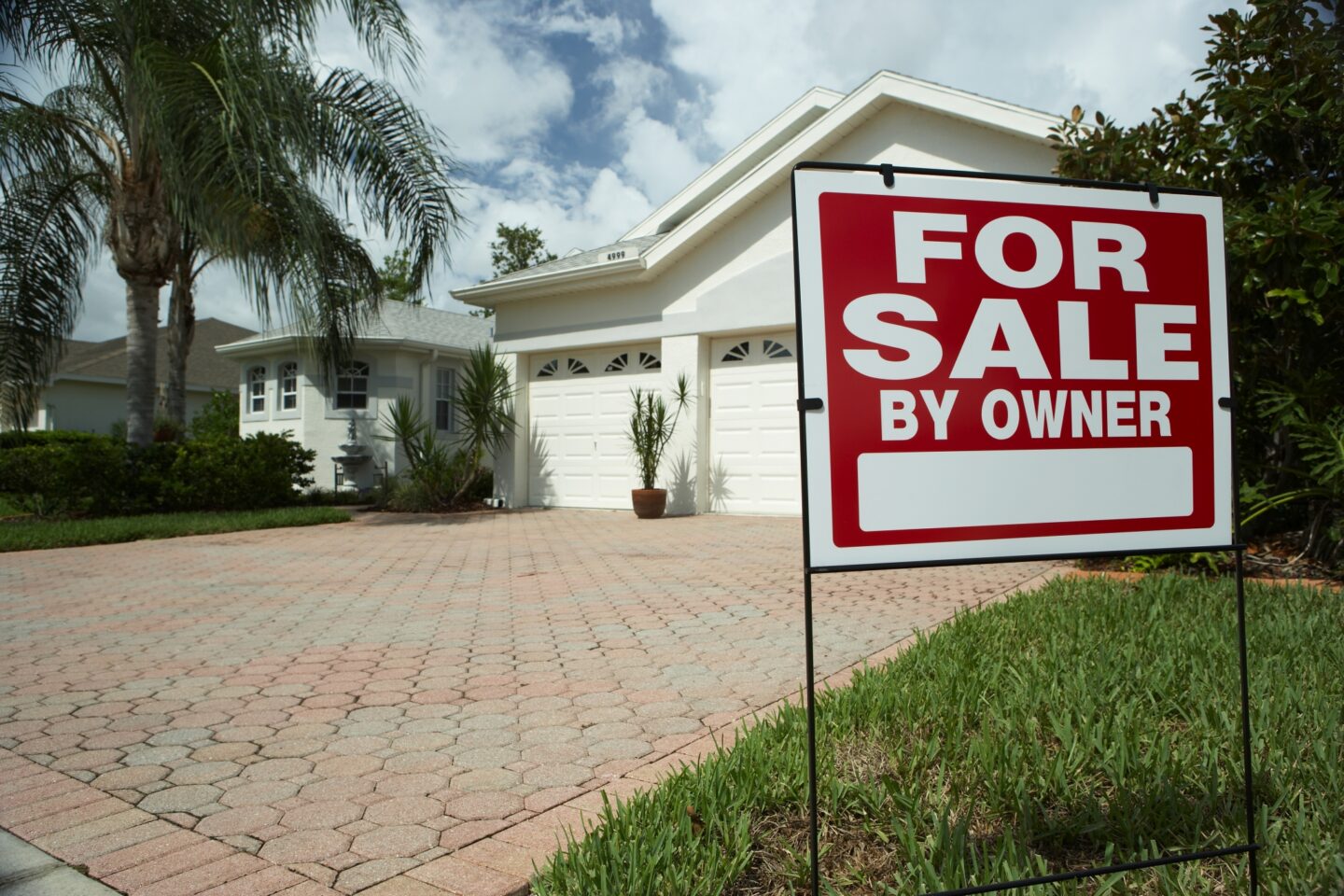 FSBO Meaning: A Guide To Buying A House